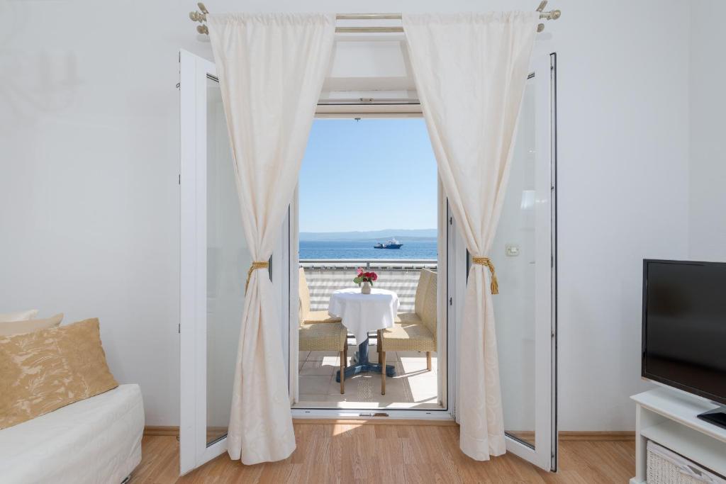 Apartments Santo Bol Exterior photo